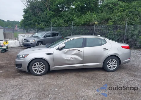 2011 Kia Optima Lx from USA, damaged, VIN KNAGM4A78B5059340